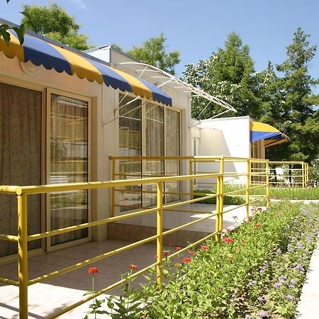 Villas Magnolia Albena Exterior foto
